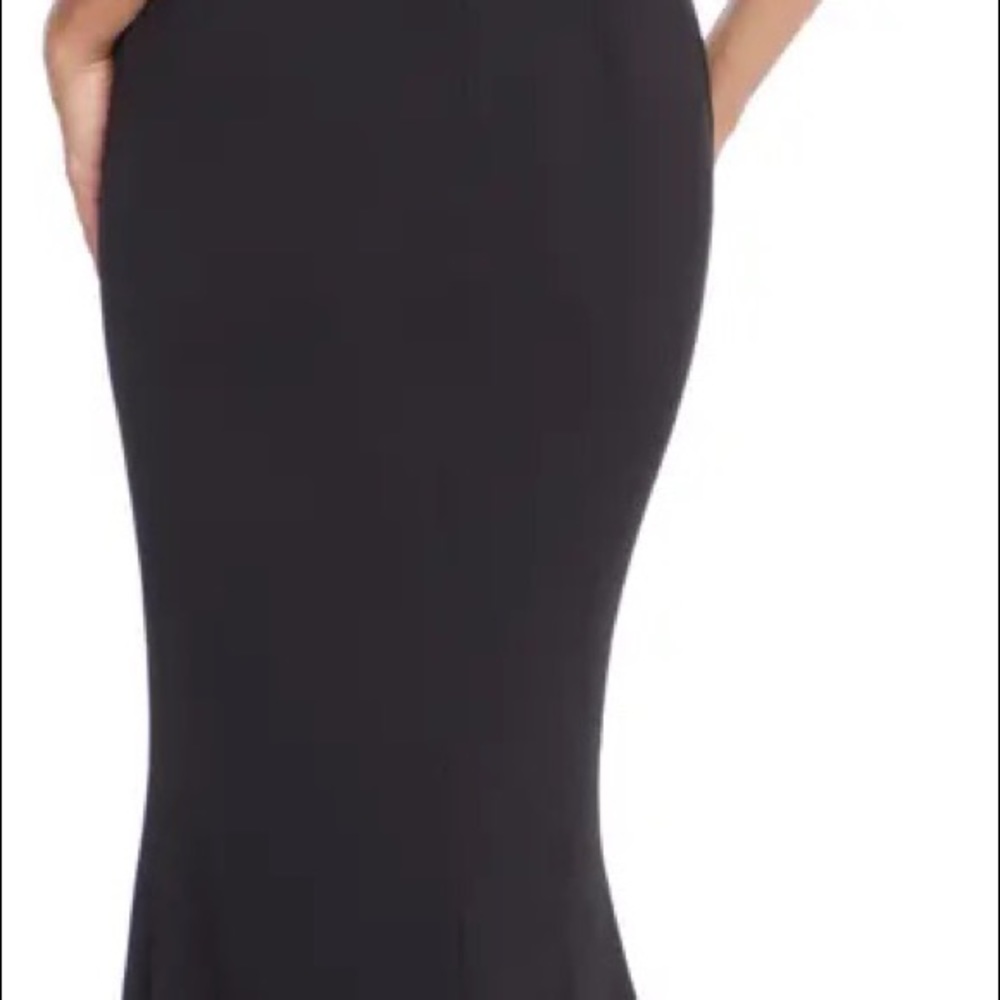 Jordan Ruched Side Slit Gown - Picture 9 of 15